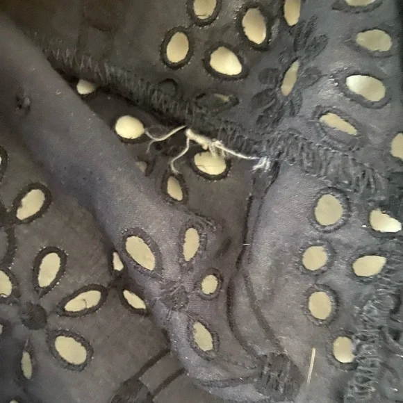 Sea New York Broderie Anglaise Eyelet Peplum Button Up Sleeveless Blouse - Picture 5 of 5